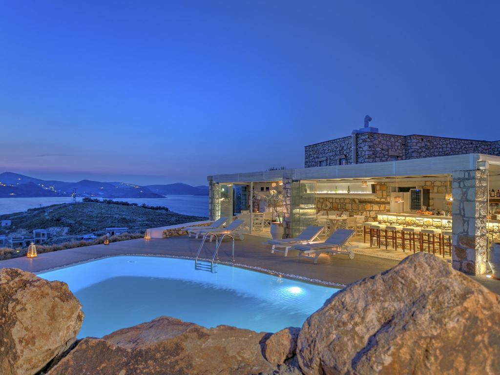 Eirini Luxury Hotel Villas Grikos Bay  Bagian luar foto