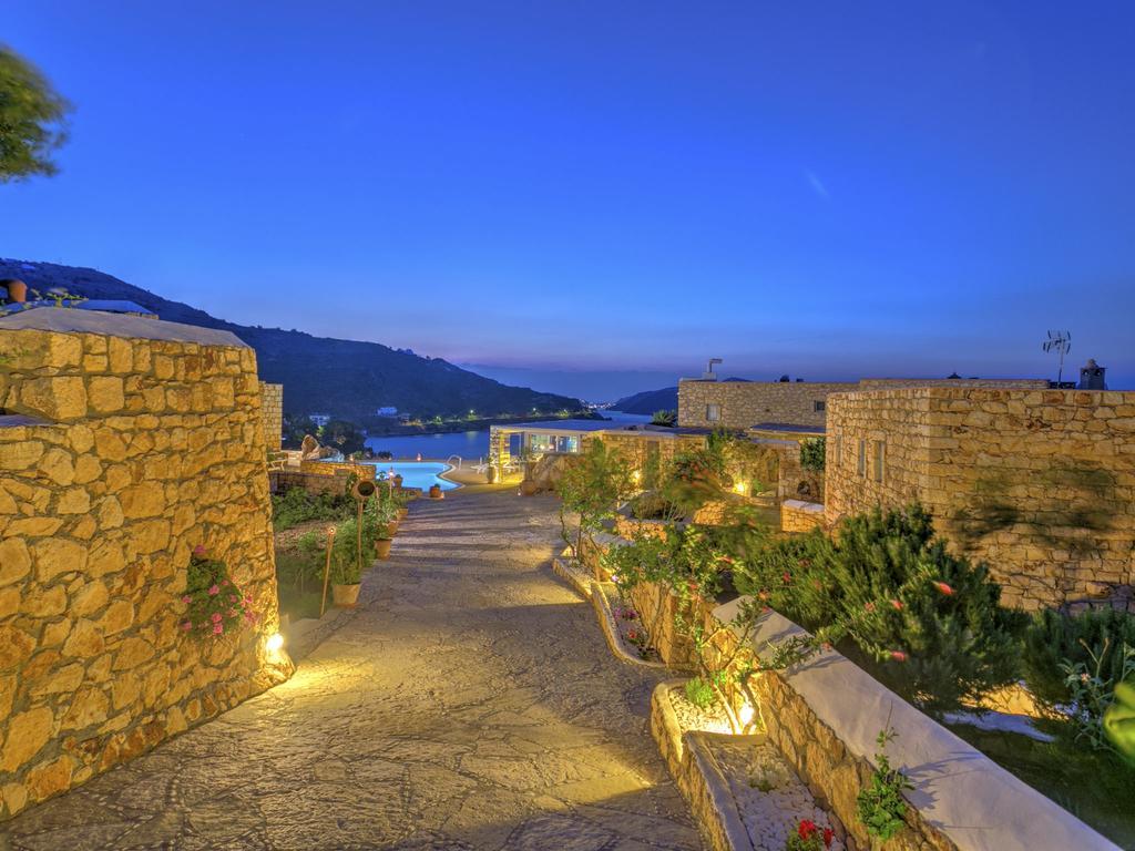Eirini Luxury Hotel Villas Grikos Bay  Bagian luar foto