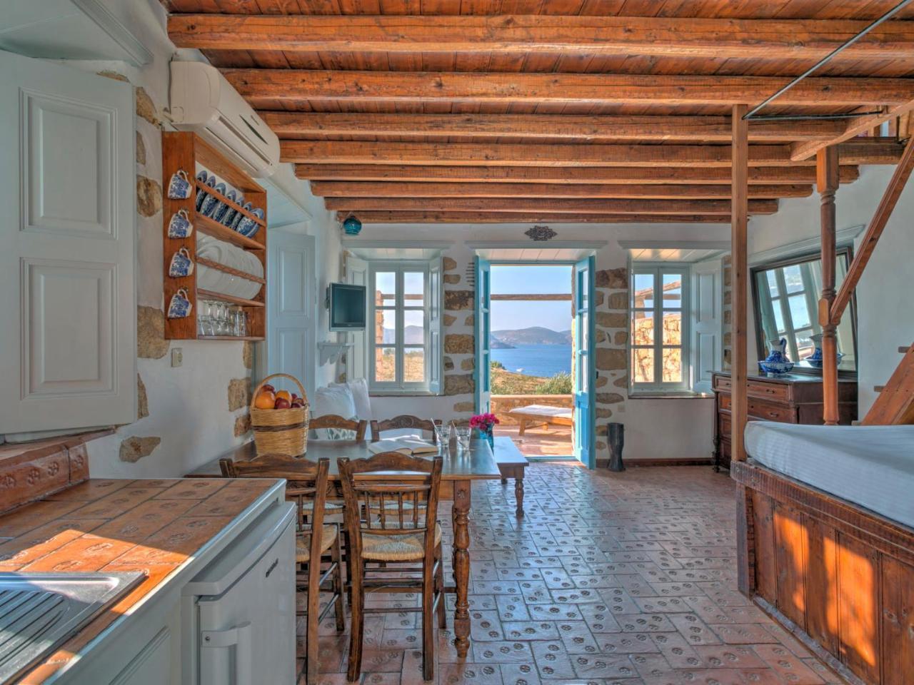 Eirini Luxury Hotel Villas Grikos Bay  Bagian luar foto