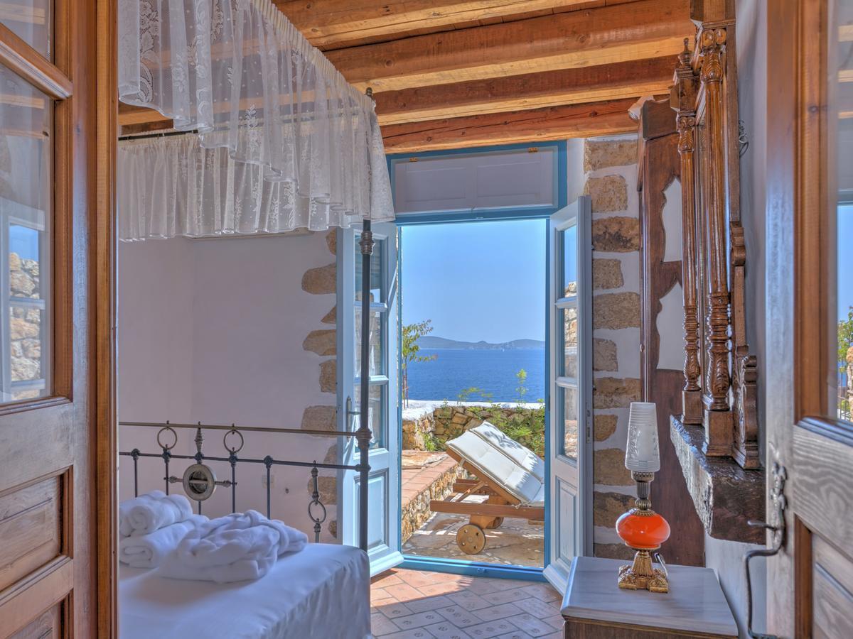 Eirini Luxury Hotel Villas Grikos Bay  Bagian luar foto