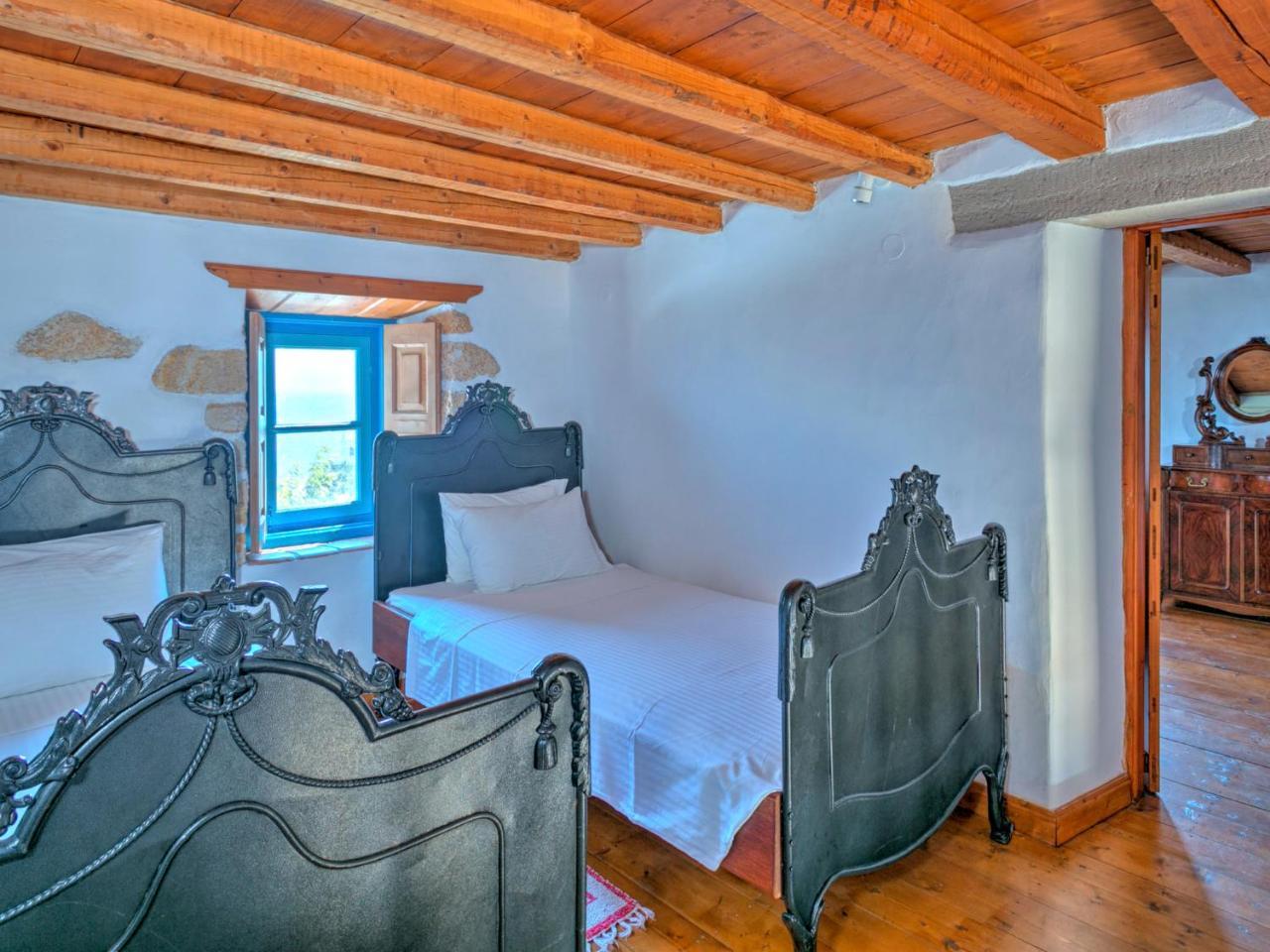 Eirini Luxury Hotel Villas Grikos Bay  Bagian luar foto
